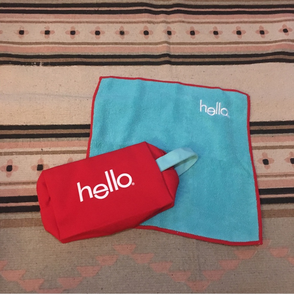 Hello cosmetic beauty bag & Face towel 100% cotton new blue & red NEW